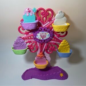 2009 My Little Pony Colorful Ferris Wheel Toy with music